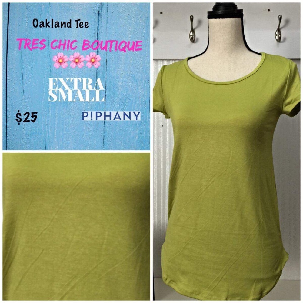 🚫SOLD🚫Honey & Lace Oakland Tee